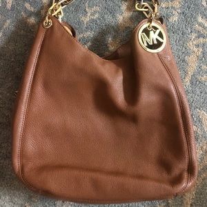Michael kors shoulder bag.